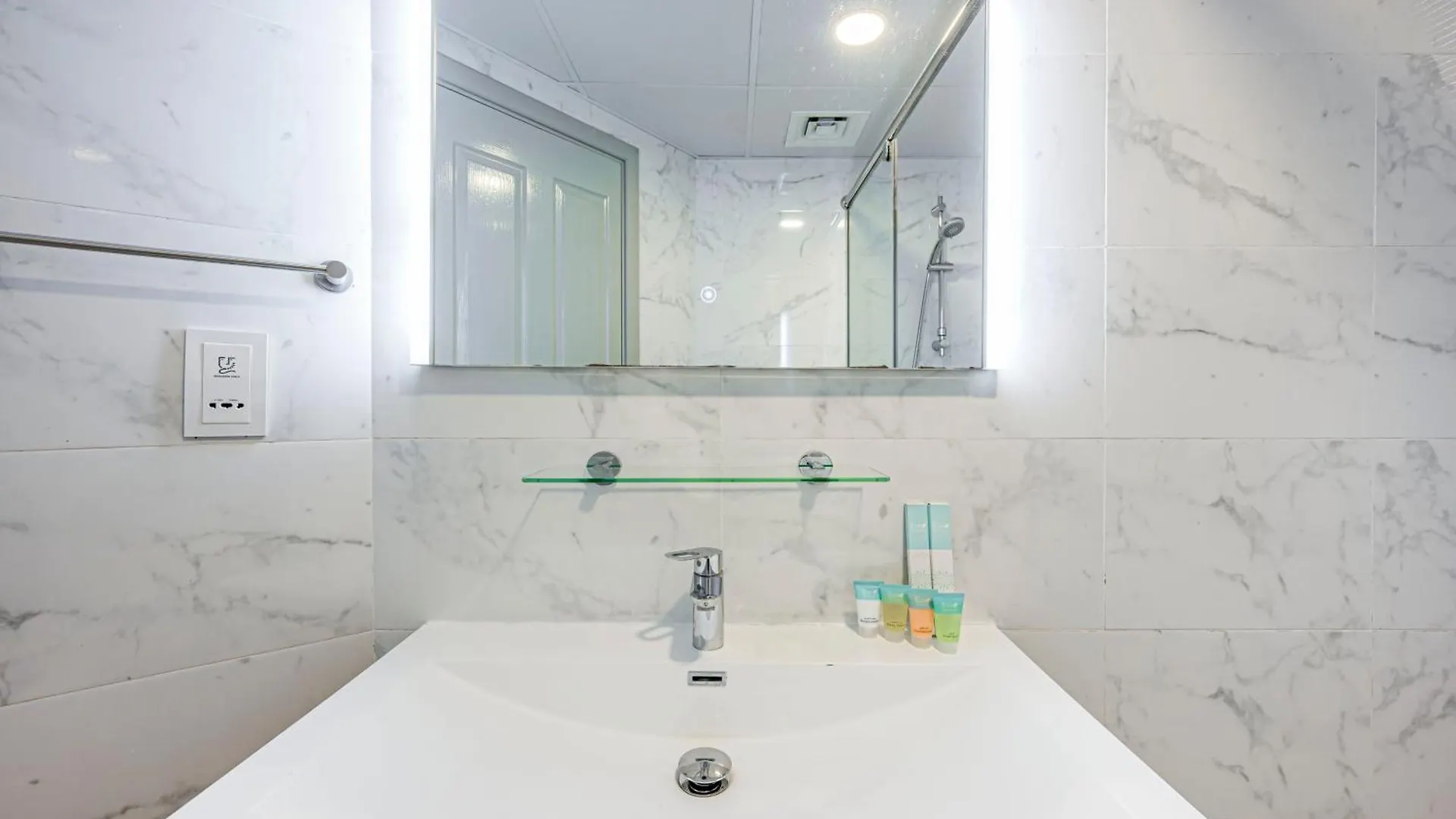 Apartment Comfortable Studio With Dubailand Vibes United Arab Emirates