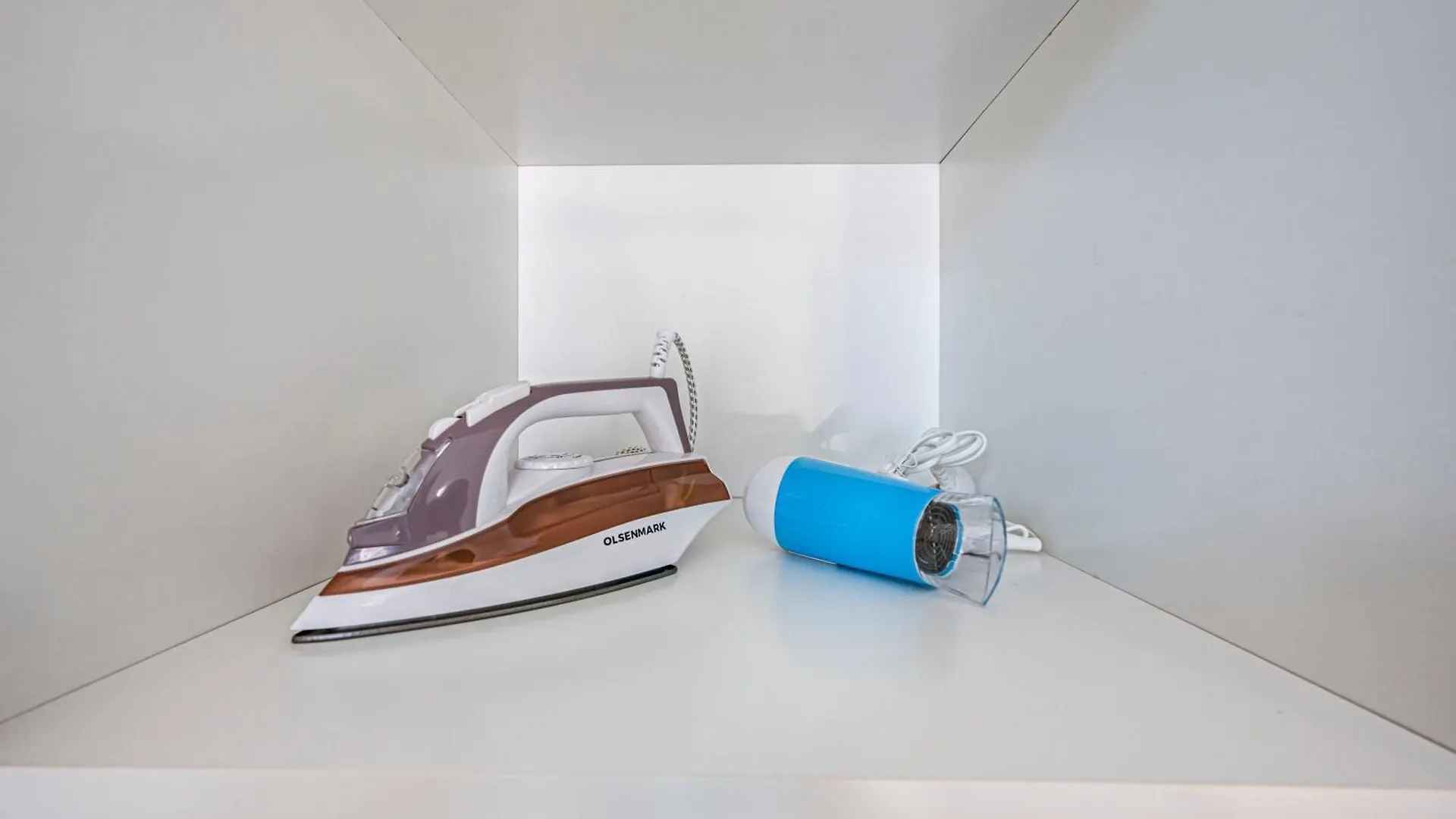 Comfortable Studio With Dubailand Vibes